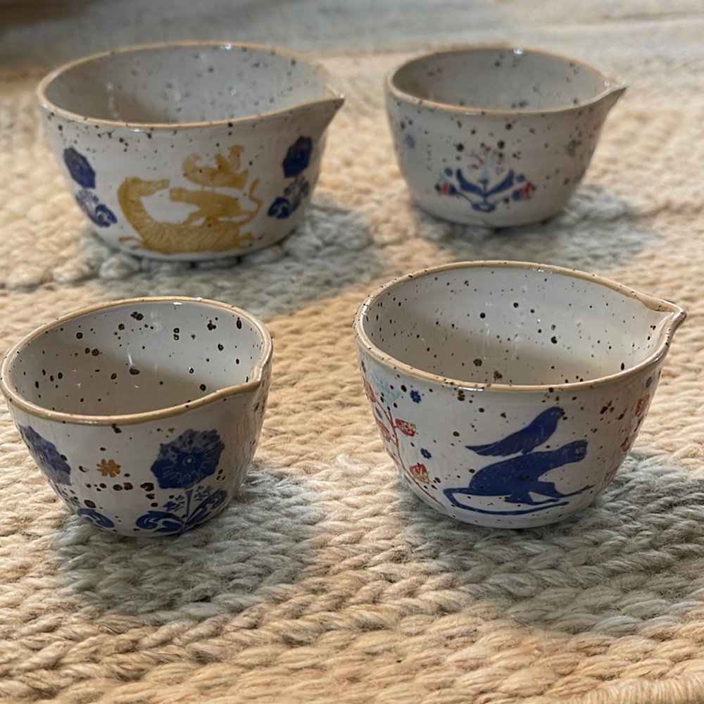 Rustic Animal Measuring Cups by Maria Lena for Anthropologie - Picture 2 of 8